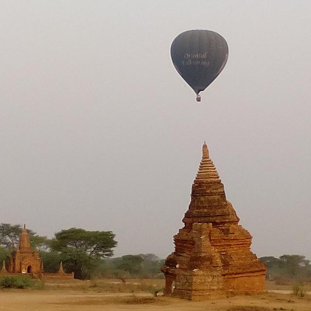 【ミャンマー】バガン遺跡と気球！サンライズ観光ツアーの写真ギャラリー