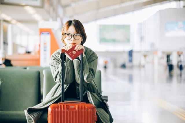 ぼったくりを英語で何と言う?rip-offを使った英会話フレーズを紹介