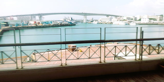 那覇泊港（とまりん）から泊大橋の景色がキレイ！リブマックスホテルに宿泊