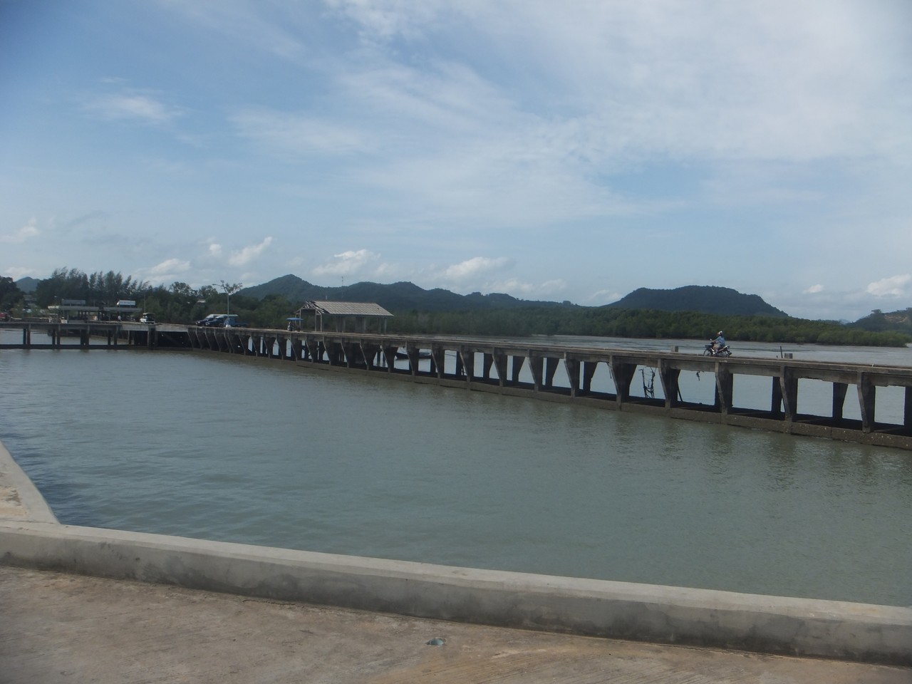 manohpier